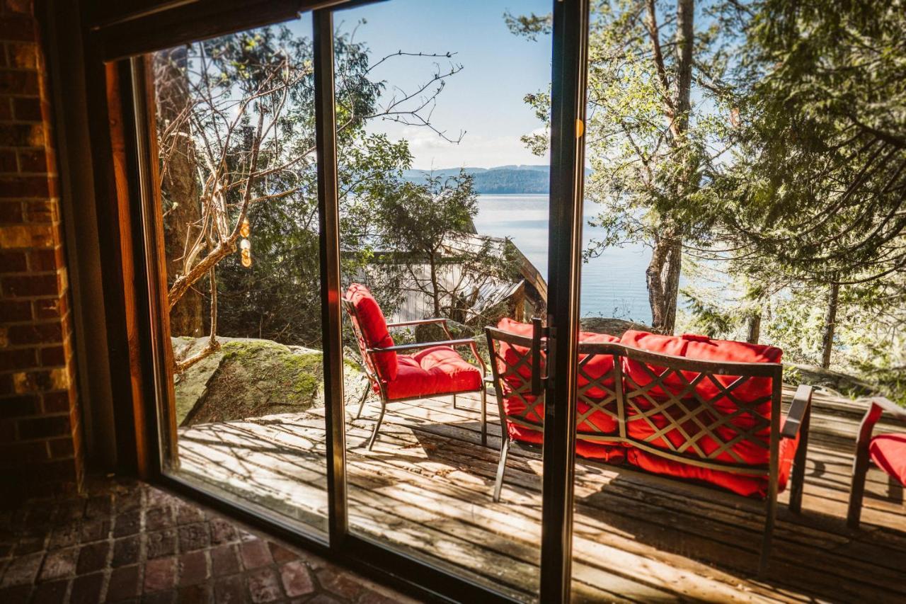 Serenity By The Sea Retreats Montague Harbour Dış mekan fotoğraf